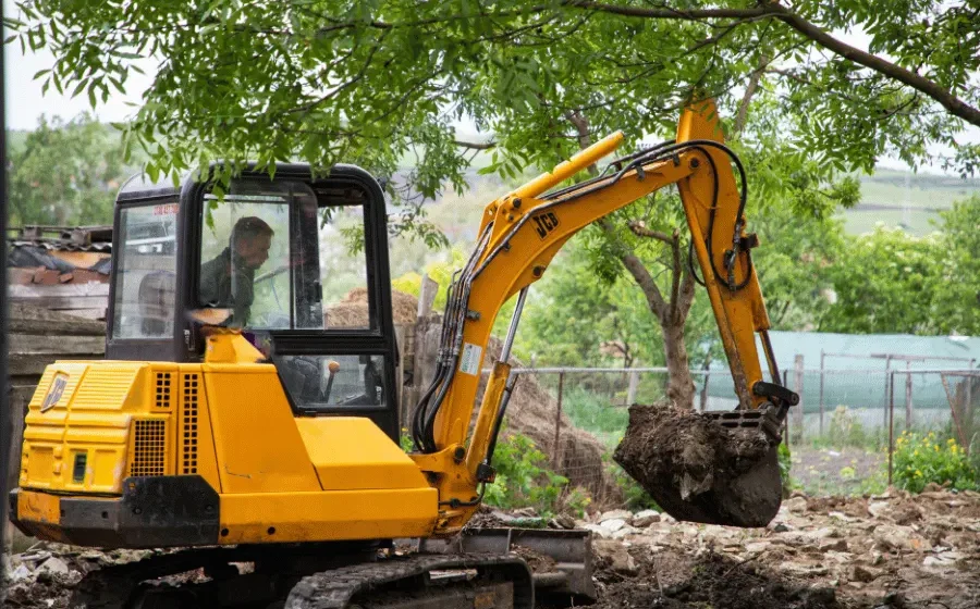 Top Tips for Choosing the Right Plant Hire Equipment Plant Equipment Hire Hertfordshire